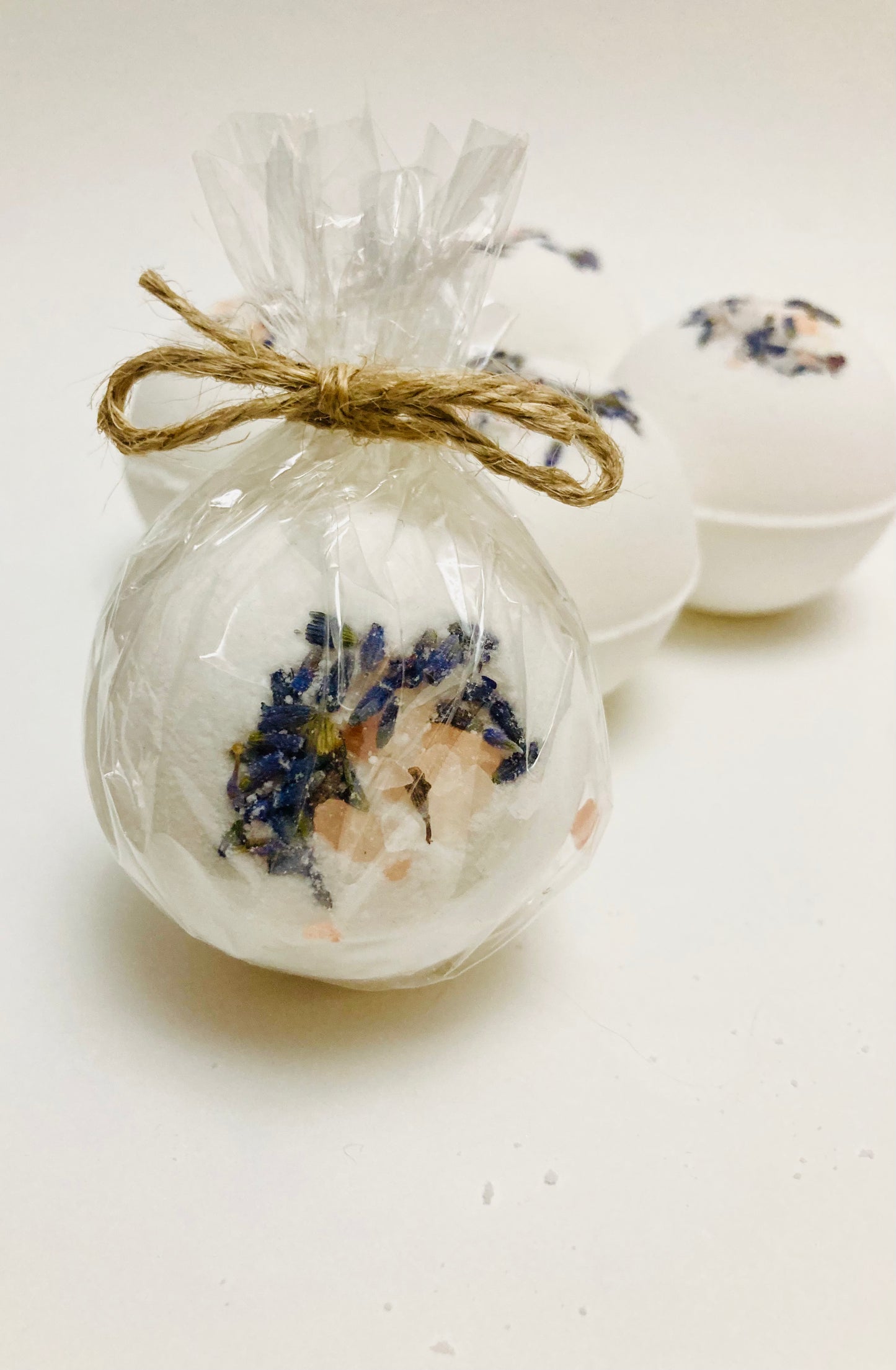 Lavender Himalayan Salt Bath Bomb